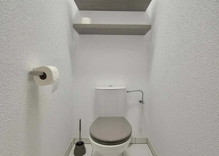 Le 119 - Route Des Vins Уссен